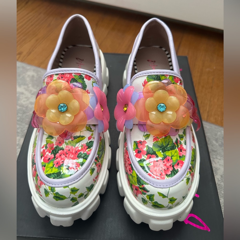 Betsey Johnson Vinie Loafers